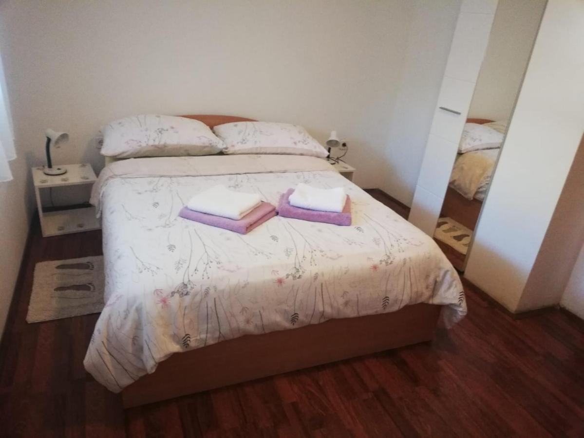 Apartman Adam Раковица Экстерьер фото